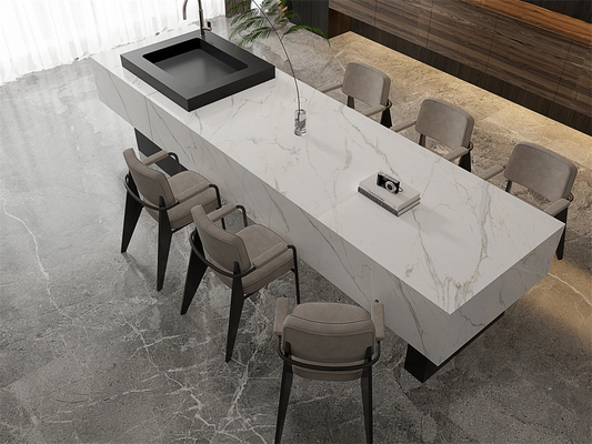 comprare Carrara anti-slip Slab di pietra sinterizzata lucidata per soggiorno 1420x2700mm Bianco fabbricazione online