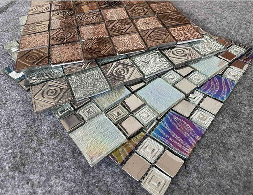 comprare placcatura elettrolitica di vetro del AAA della decorazione della parete interna della tessera del metallo di 17kg/Ctn 300X300mm fabbricazione online
