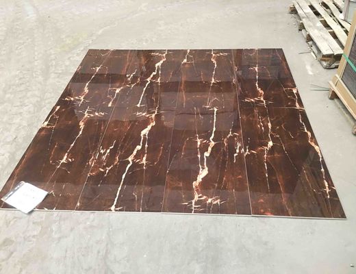 comprare porcellana Decoation interno 38kgs/ctn delle piastrelle per pavimento di colore dell'oro di 6pcs/ctn 9.5mm fabbricazione online