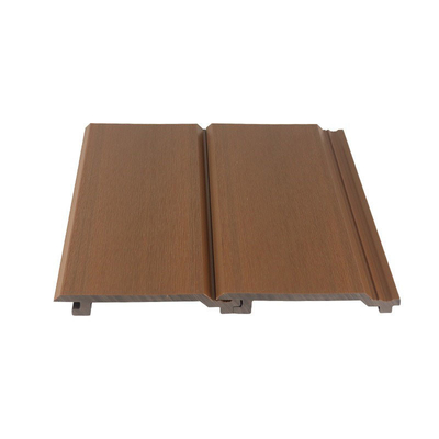 Pannello di rivestimento WPC a prova di fuoco 145x20.5mm Marrone ed esterno di legno di plastica composito per il progetto