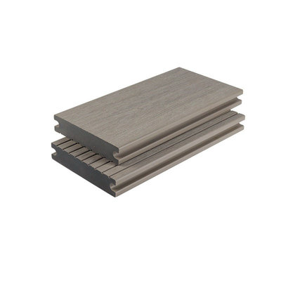 Decorazione a prova d'umidità anticorrosiva 145x30mm del cortile del bordo di Gray Solid Wood Plastic Panel
