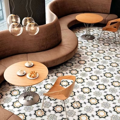 Piastrelle rustiche in ceramica beige marrone da 20x20 cm per pavimenti interni
