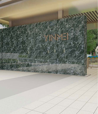Pietra di lusso verde antiscivolo 60x120cm piastrelle di parete in curatina esteriore vetrata completamente lucidata per giardino