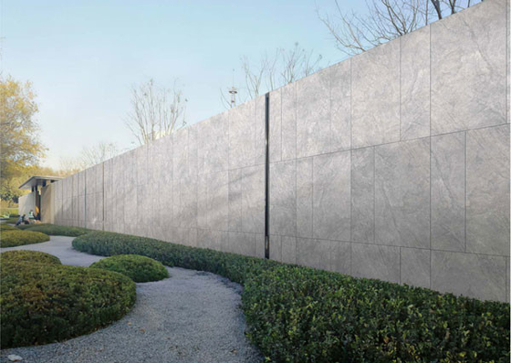 Anti-Slip Mural Light Grigio Superficie leggermente pettinata 120x60cm Matt Cornice per pareti da giardino