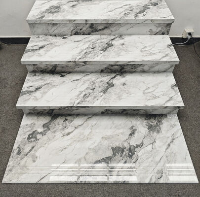 Antiscivolo Grigio Mable Lascia Spazio Per Strisce Led 470x1200mm 35mm Scale In Ceramica Smaltata Lucida Per La Casa