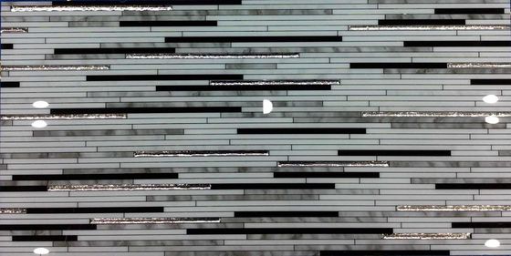 Mattonelle del modello di fiore di 500SQM 9.5mm, linea d'argento dorata delle piastrelle per pavimento decorative di 30x60cm